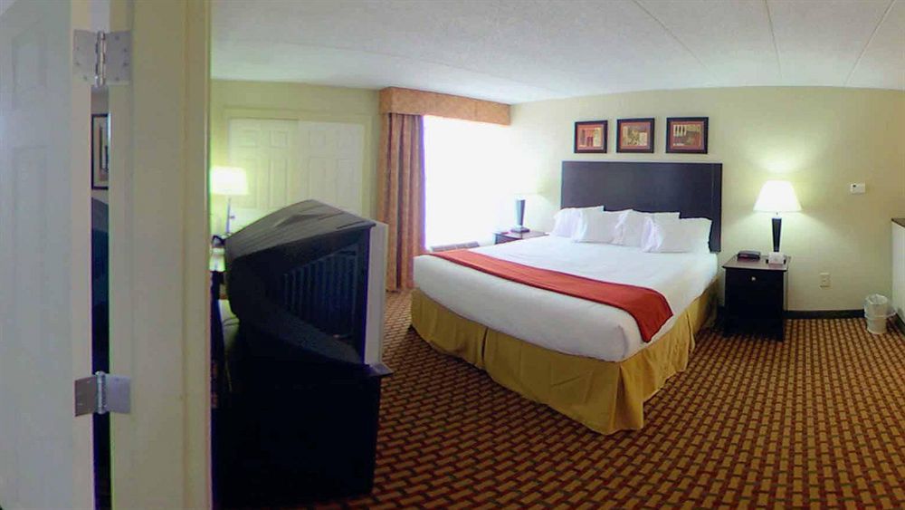 Holiday Inn Express Woodstock-Shenandoah Valley By Ihg Kültér fotó