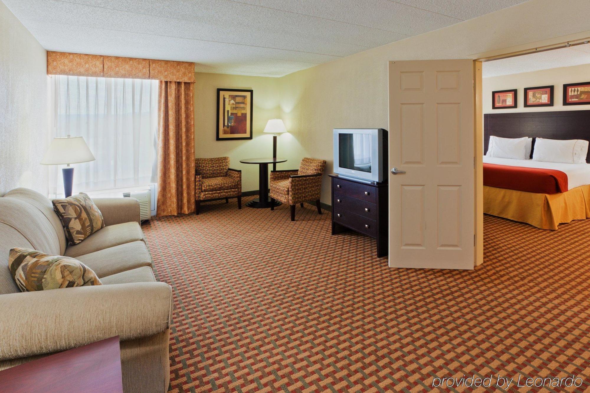Holiday Inn Express Woodstock-Shenandoah Valley By Ihg Kültér fotó