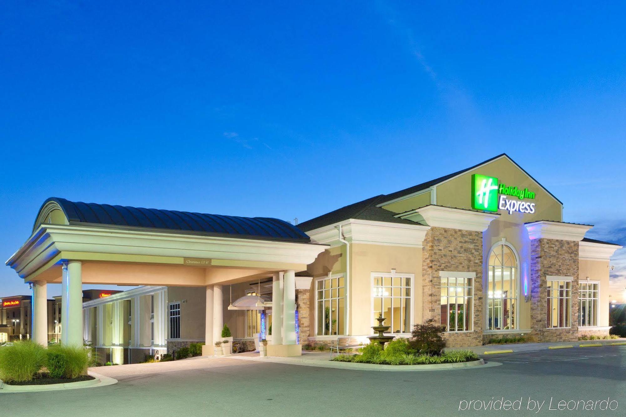 Holiday Inn Express Woodstock-Shenandoah Valley By Ihg Kültér fotó
