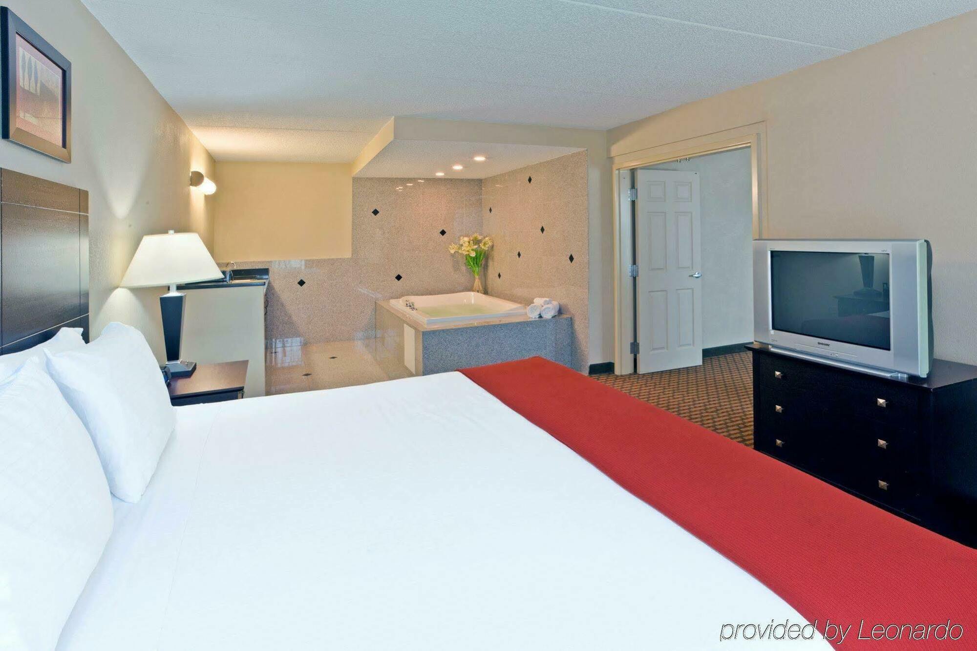 Holiday Inn Express Woodstock-Shenandoah Valley By Ihg Kültér fotó