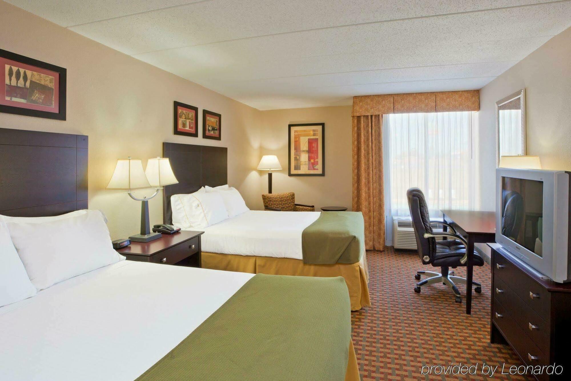 Holiday Inn Express Woodstock-Shenandoah Valley By Ihg Kültér fotó